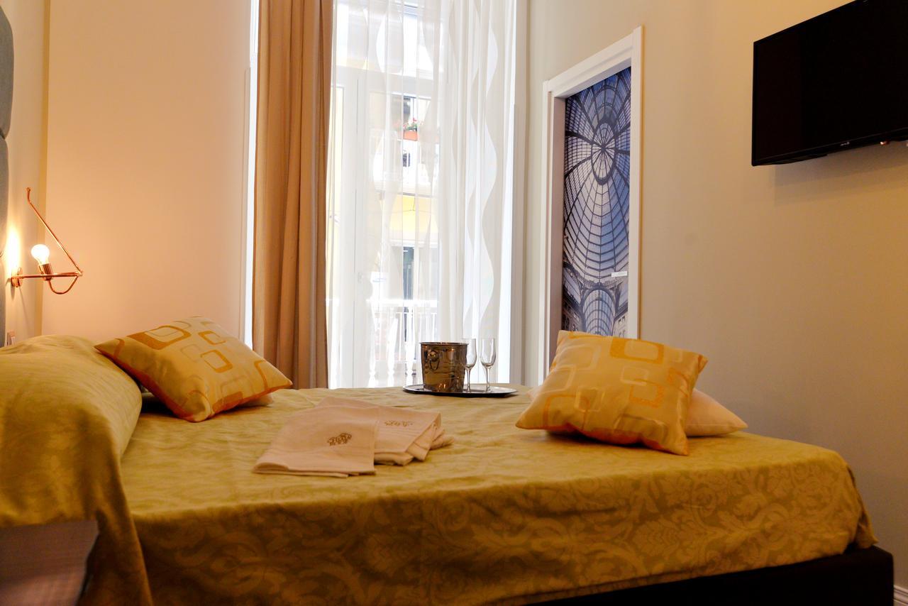 Chiaia Roof Bed & Breakfast Naples Exterior photo